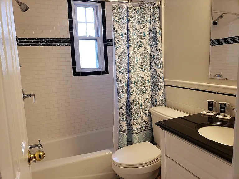 316 Wesmond Dr — Photo 16