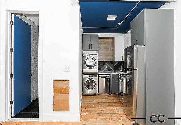 4th image of 188 Pulaski St #2L