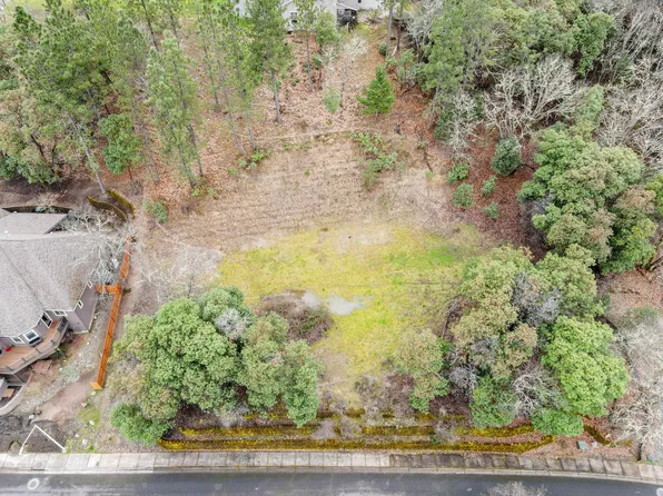 2234 SE Linden Ln, Grants Pass, OR 97527