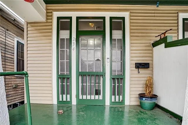 2 bed, 1.0 bath, 860 sqft, $1,500 — Photo 2