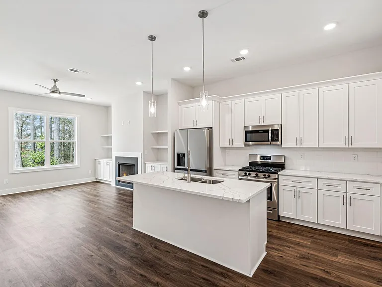 8210 Sonata Ln — Photo 5