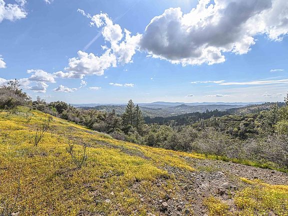 5th image of 1 Pennsylvania Gulch Rd