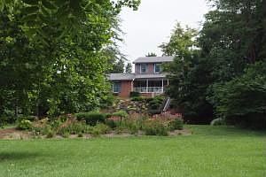 2nd image of 354 Woodridge Rd