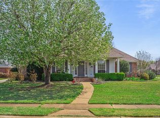 202 Hampton Ct, Bossier City, LA 71111