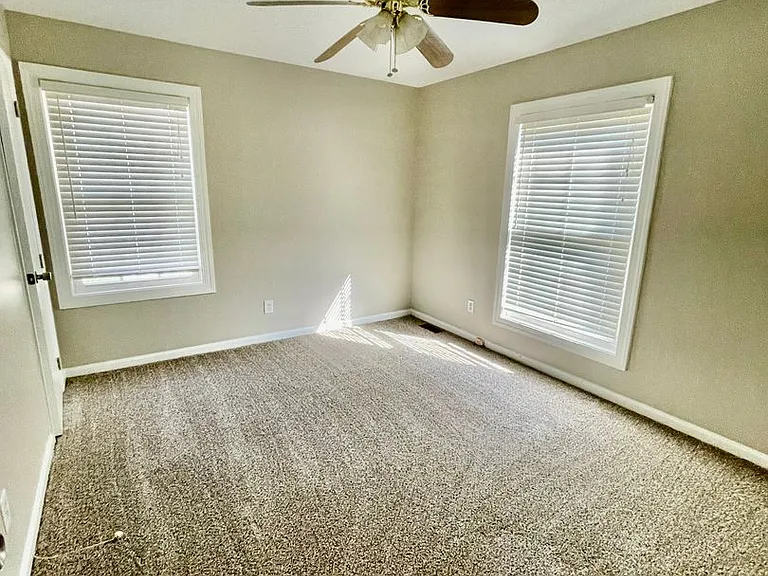 6215 Deep Forest Ln — Photo 8