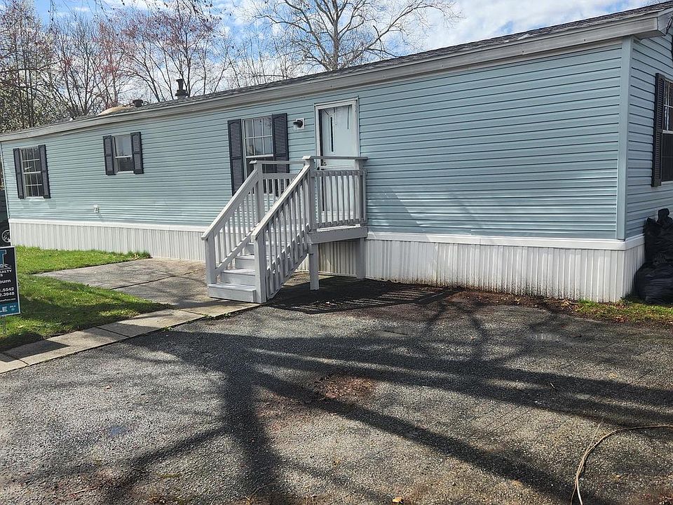 1st image of 103 California Ave