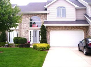 12808 Marian Dr, Lemont, IL