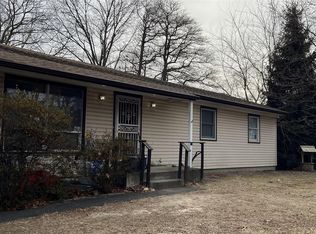 75 Rose Dr, Lake Ronkonkoma, NY 11779