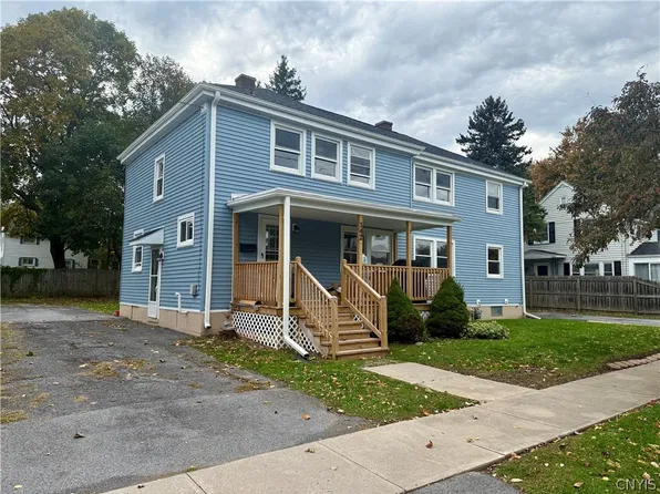 140 Seymour St, Watertown, NY 13601
