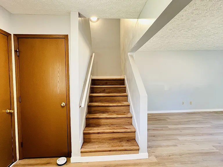 431 S Village Ct #1 — Photo 14