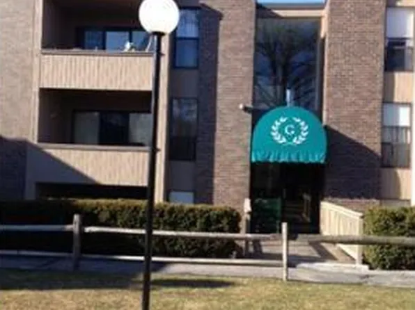 60 Shrewsbury Green Dr, Shrewsbury, MA 01545
