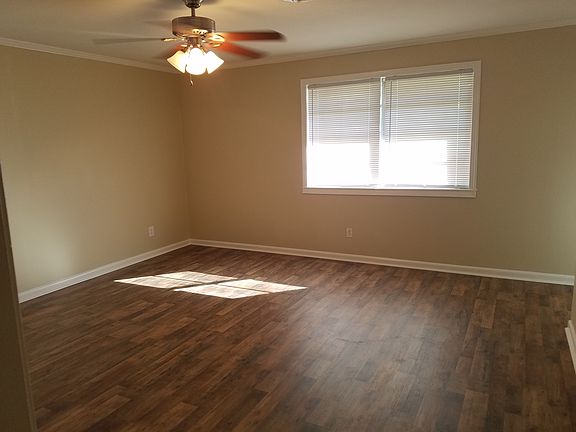 2nd image of 212 N 30th St