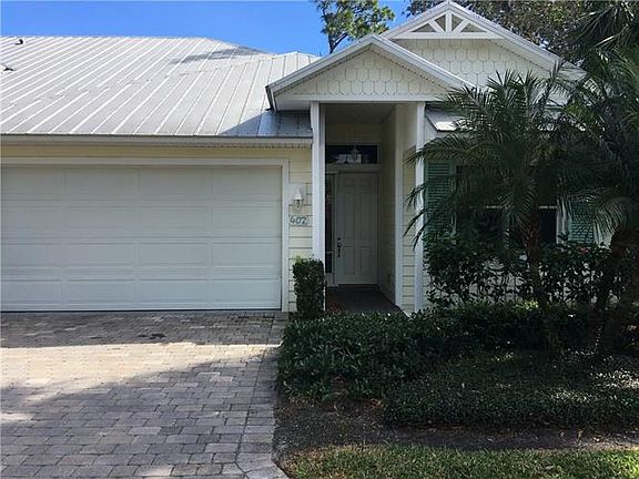2nd image of 402 Pineapple Sq SW #402