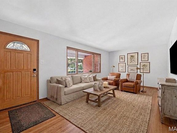 3rd image of 7650 Sunray Ln