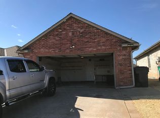 1501 Ethan Ln, Yukon, OK 73099