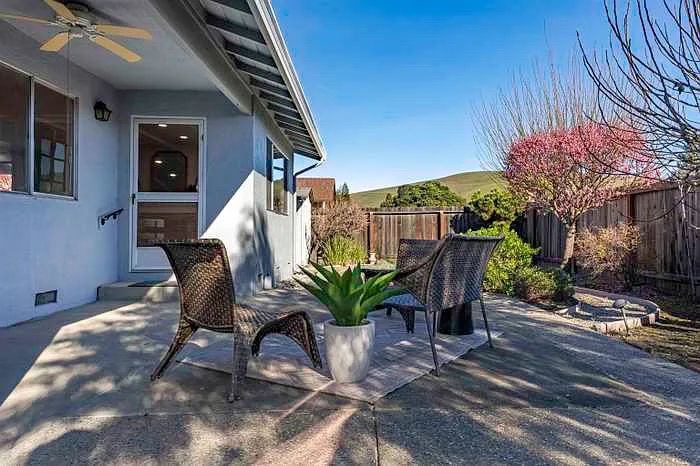 20 Fircrest Ct — Photo 12