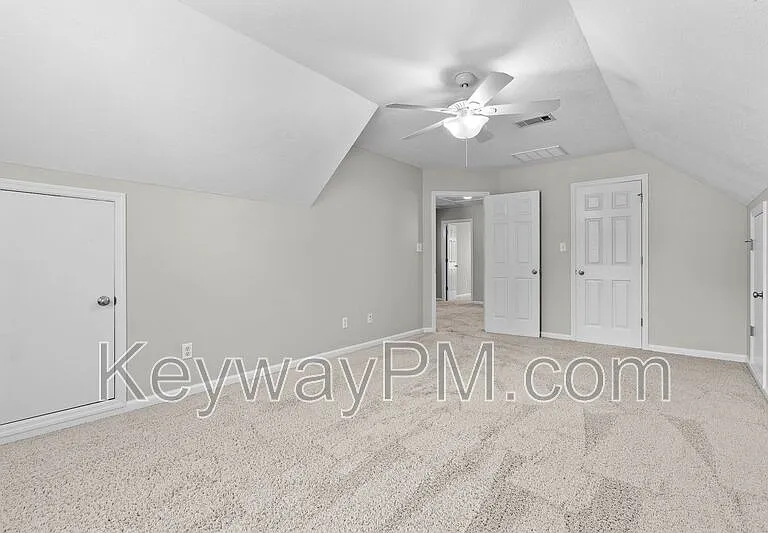 1091 Conn Dr — Photo 12