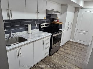 62 Fandango Dr #BASEMENT, Brampton, ON L6X 0R4