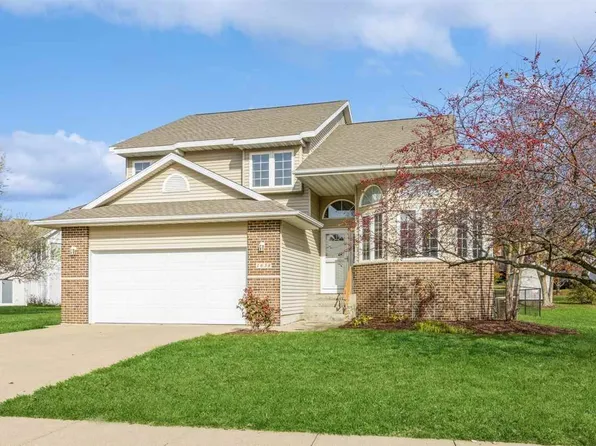 1638 Teg Dr, Iowa City, IA 52246