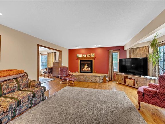 5th image of 4090 N Fordney Rd
