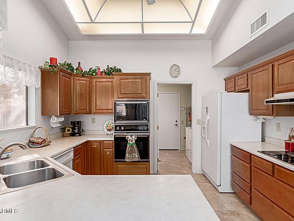 2nd image of 19633 N MARBLE Drive