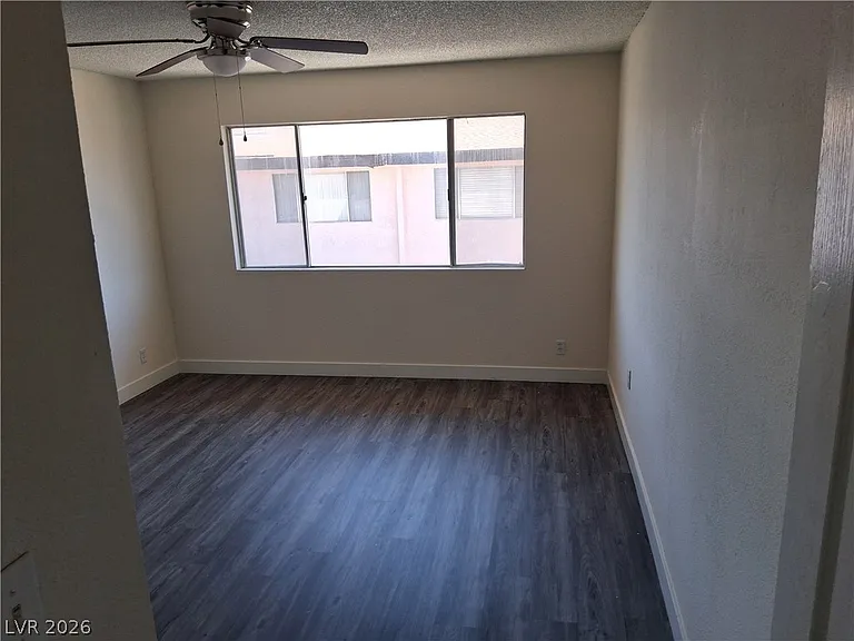 1722 E University Ave #5 — Photo 13