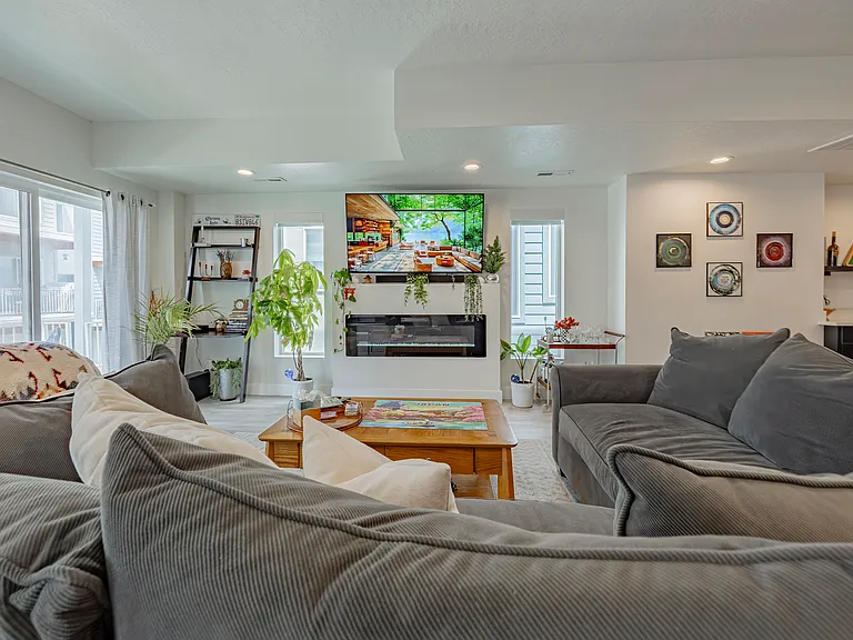 3588 S Argon Dr — Photo 11