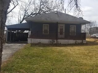 1085 E Johns Ave, Decatur, IL 62521