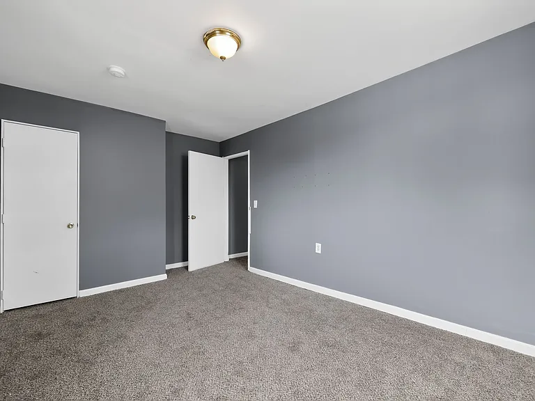 5820 Woodcrest Ave #3 — Photo 7