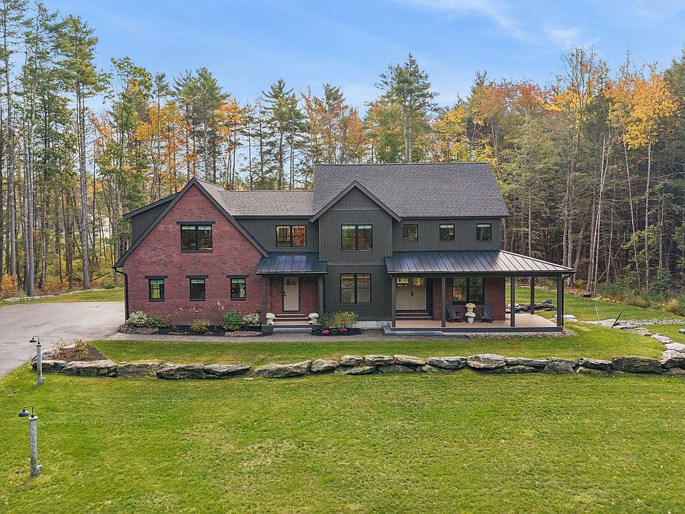 1st image of 15 Deerfield Way