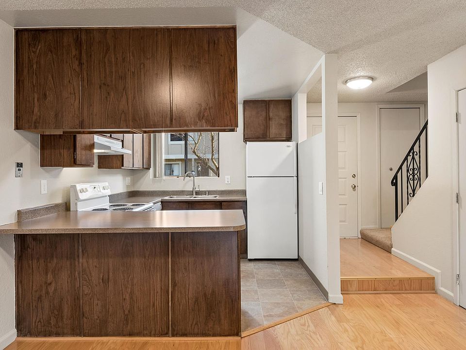 1st image of 7451 Bridget Dr