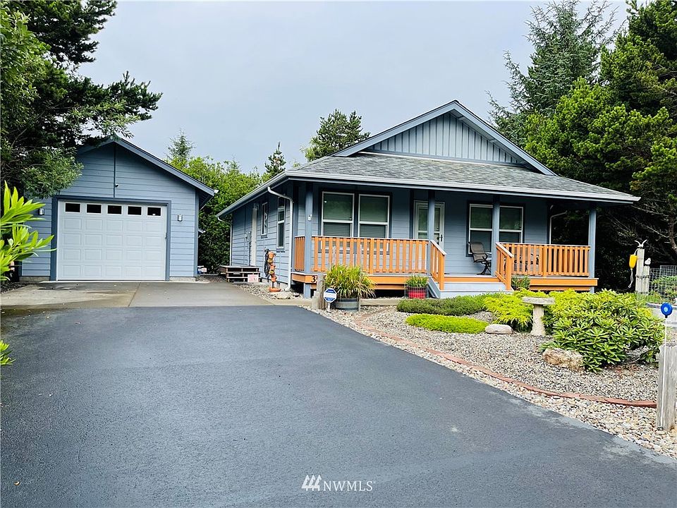 1st image of 355 S Wynoochee Dr SW