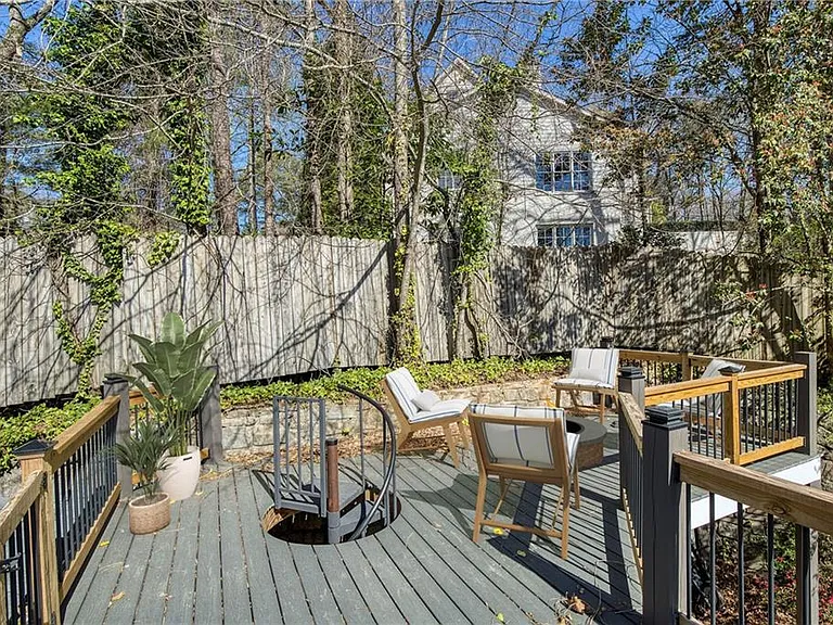 5259 Vernon Springs Trl — Photo 9