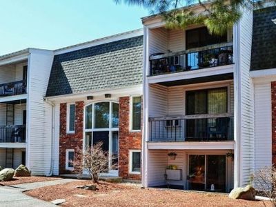 96 Main St APT D1, Foxboro, MA, 02035