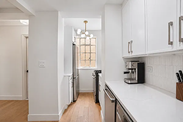 Kitchen, photo 1
