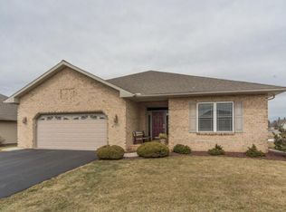 592 Blossom Trl, Mount Joy, PA 17552