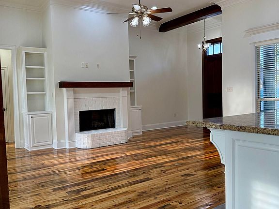 5th image of 12084 Rotterdam Ave