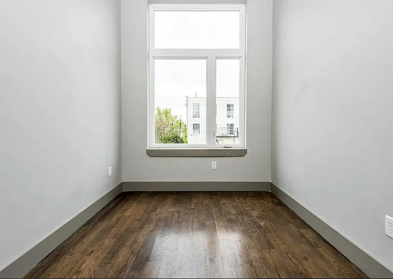 230 Jefferson St #3L — Photo 8