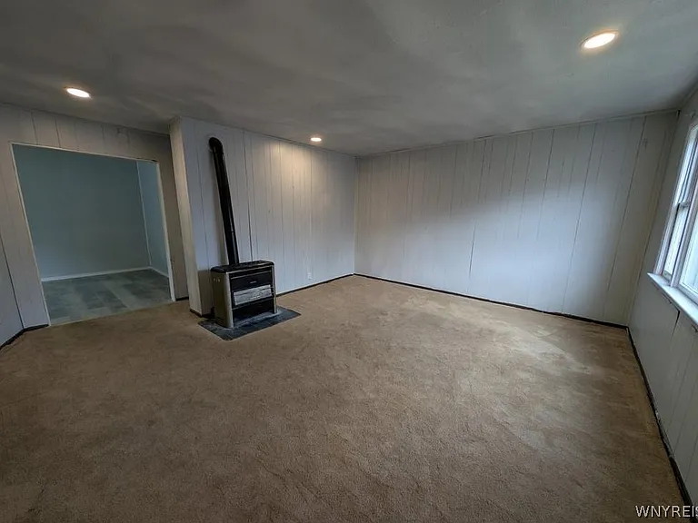 627 Deer St — Photo 17