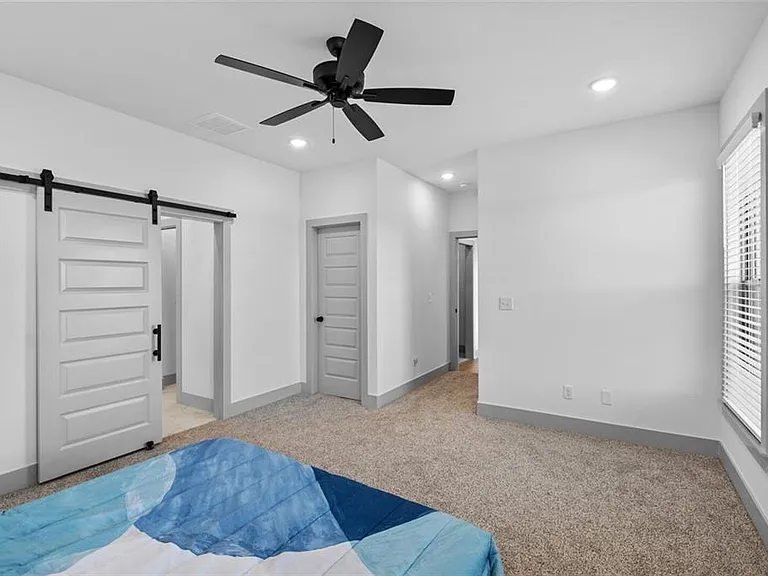 4603 SW Elderwood St — Photo 5