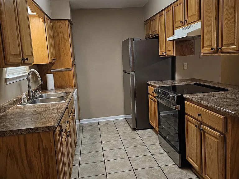 10676 Heatherwood Dr — Photo 5