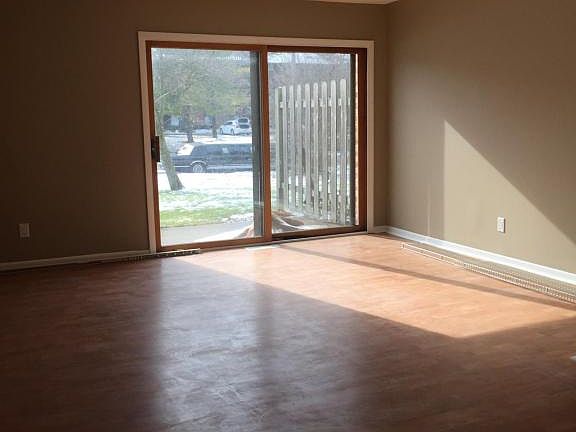 4th image of 1446 S Saxony Dr SE #1446