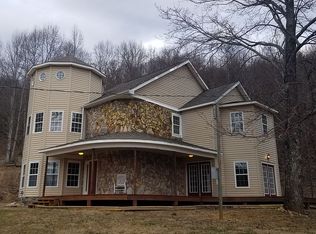 2468 Penley Rd, Lenoir, NC 28645