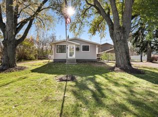 515 Waupaca St, Fremont, WI 54940