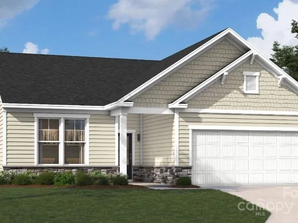 4035 Vista Pine Dr, Charlotte, NC 28215