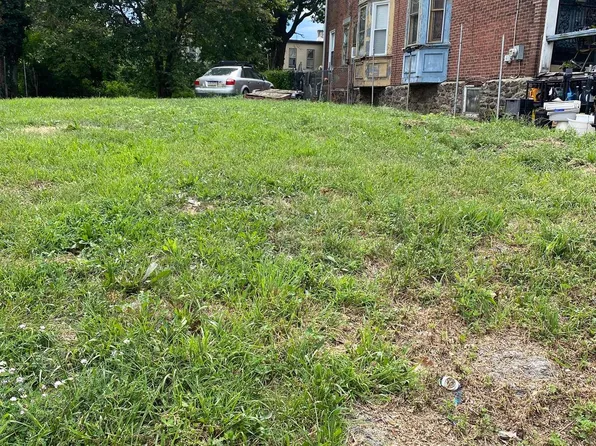 1818 W Erie Ave, Philadelphia, PA 19140