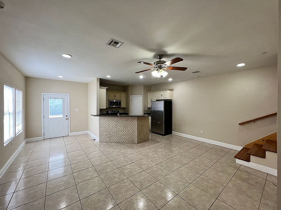 1st image of 6215 Wadsworth Dr