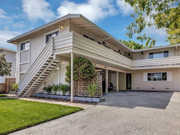 1506 Regent St, Redwood City, CA 94061