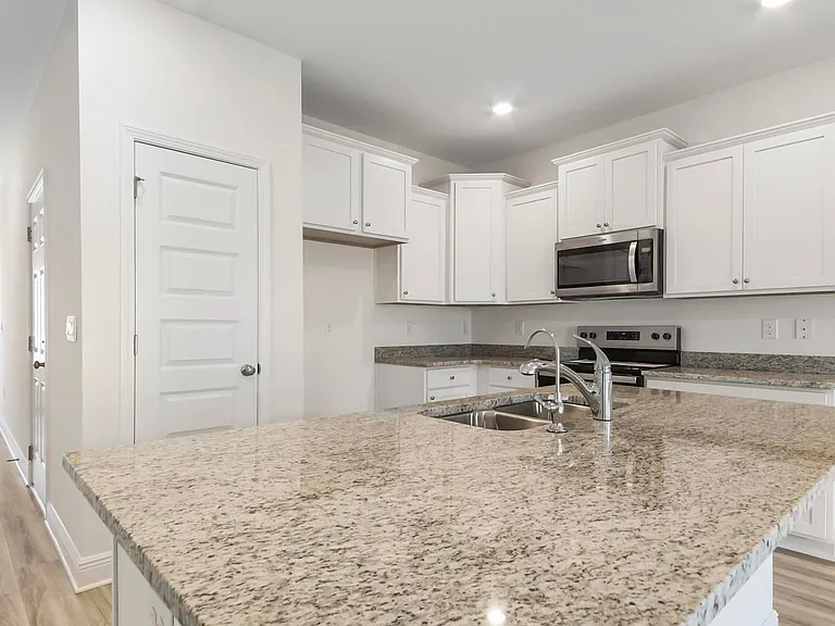 532 Melrose Way — Photo 9