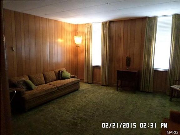 2nd image of 3632 Tholozan Ave